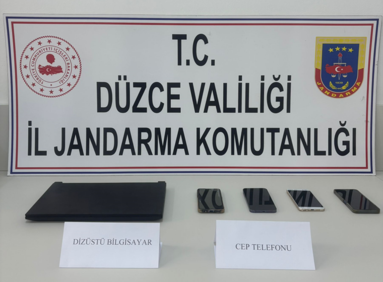 Düzce merkezli 5 ilde yapılan dolandırıcılık operasyonunda, elektronik para ve