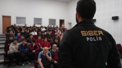 Düzce Belediyesi Bilim Merkezi, gençleri hem siber güvenlik hem de