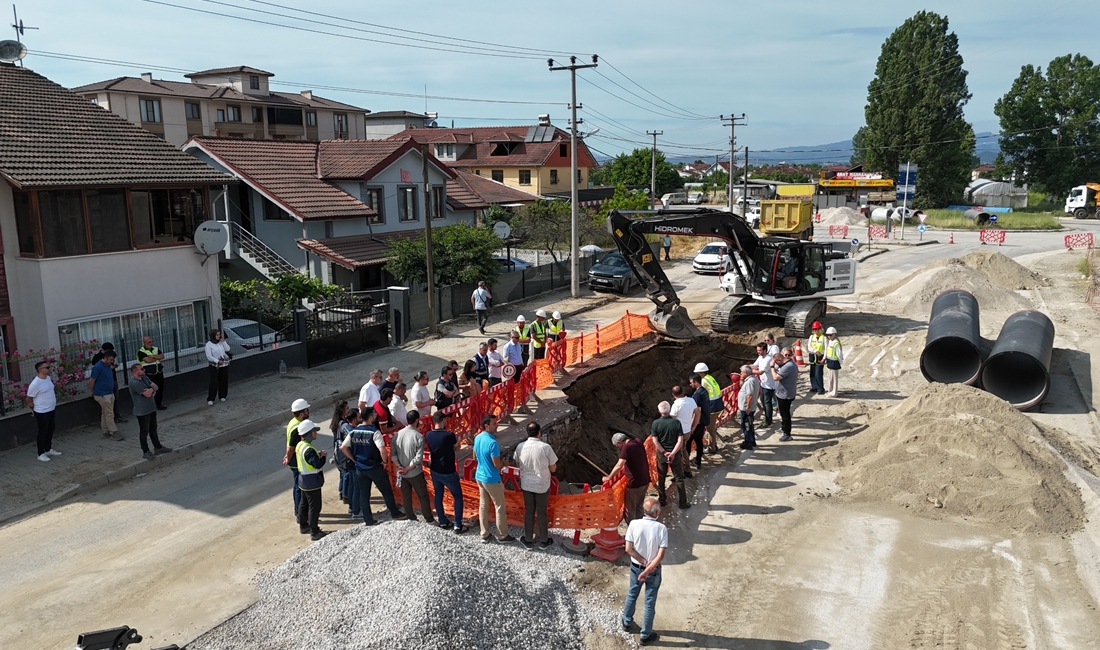 Düzce Belediyesi tarafından yürütülen İçme Suyu Şebeke Yenileme Projesi, kapasitesi,