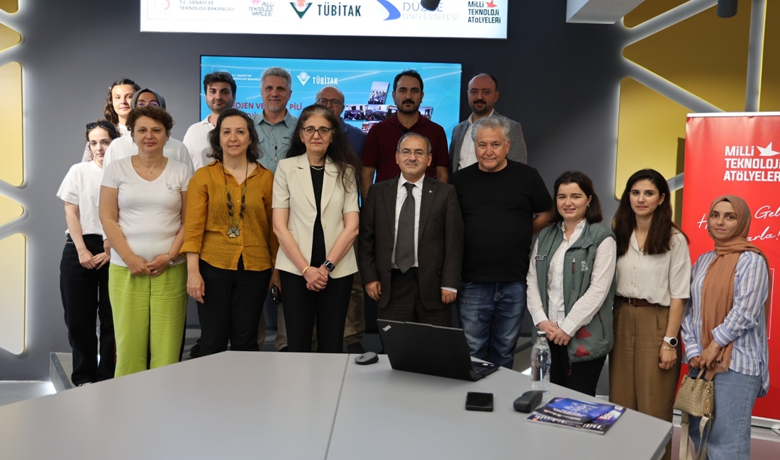 Düzce Üniversitesi Milli Teknoloji Atölyesi’nde düzenlenen TÜBİTAK Bilim Söyleşileri kapsamında,