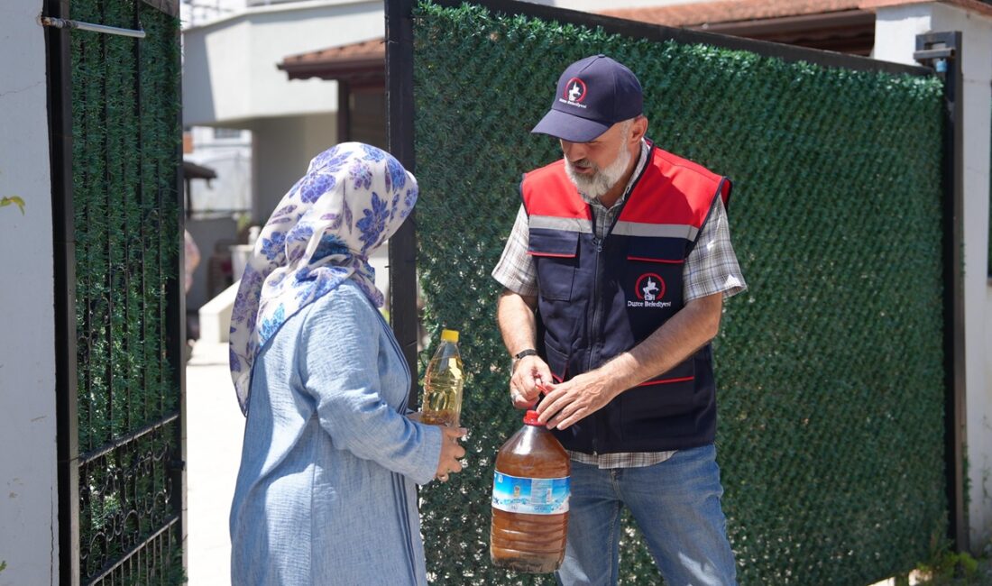 Düzce Belediyesi’nin “Temiz Şehir Düzce” vizyonu kapsamında başlattığı Atık Yağ