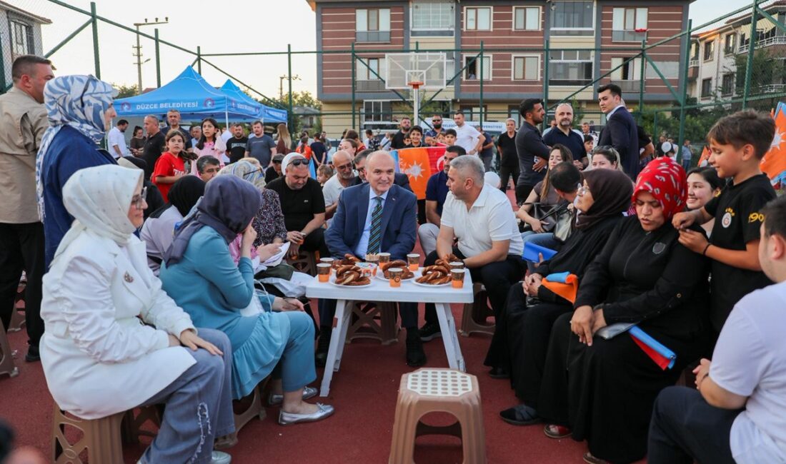 Düzce Belediye Başkanı Dr. Faruk Özlü, “Vatandaş Soruyor, Başkan Cevaplıyor”