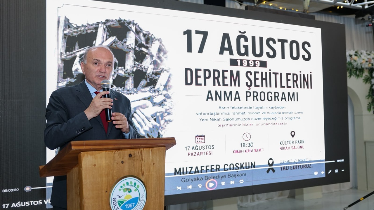 Düzce Belediye Başkanı Dr. Faruk Özlü, Gölyaka’da düzenlenen 17 Ağustos