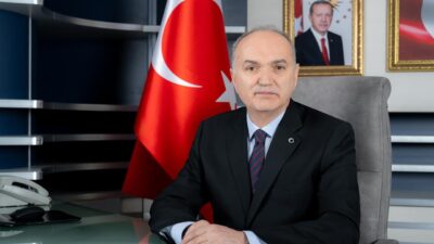 Düzce Belediye Başkanı Dr. Faruk Özlü, 17 Ağustos 1999 Büyük